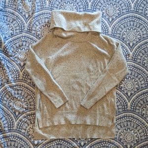 Athleta M 100% Cashmere Sweater